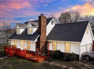 503 Dogwood Dr, Knob Noster, MO 65336