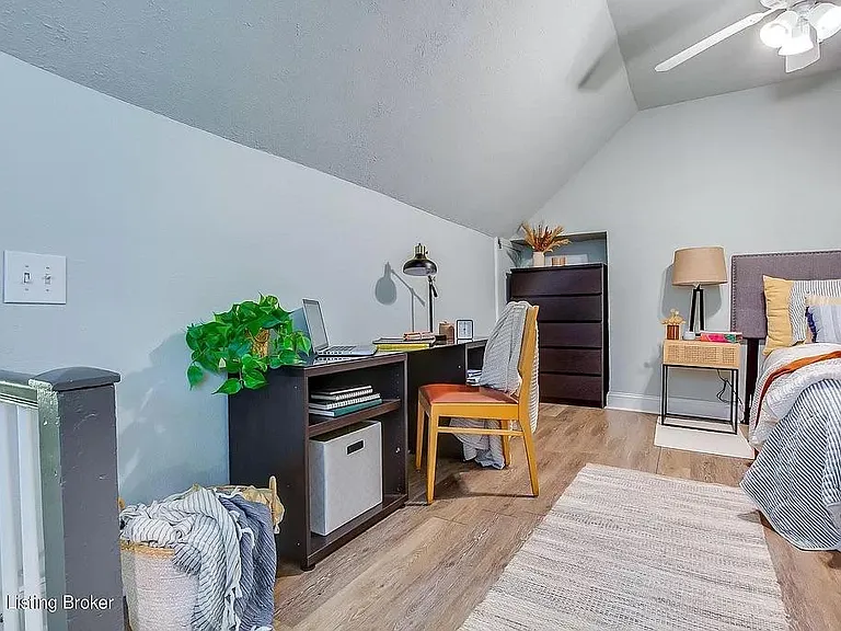 409 E Brandeis Ave — Photo 18