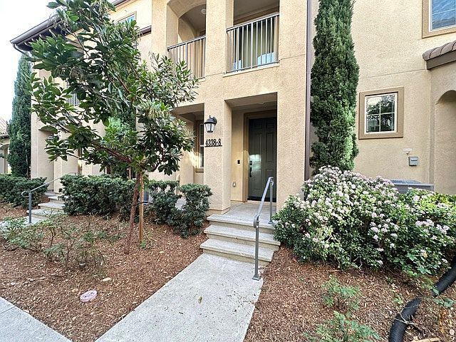 1st image of 4338 Harbor Way Unit 8