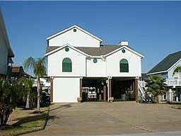 3rd image of 311 Paradise Dr