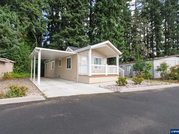 455 SW Liberty Bell Dr #14, Beaverton, OR 97006