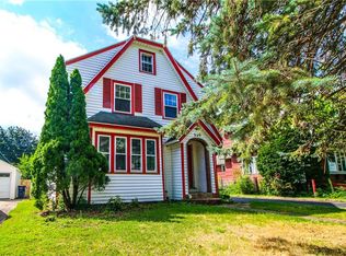 269 Walzford Rd, Irondequoit, NY 14622