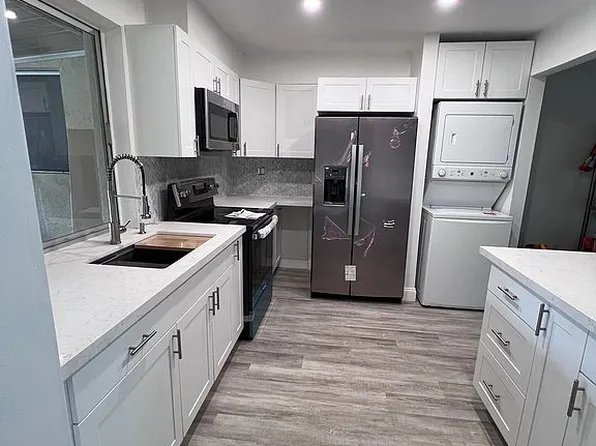 9171 Fontainebleau Blvd APT 7, Miami, FL 33172