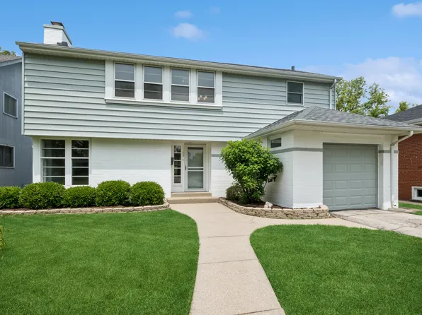 2109 Cummings Ln, Flossmoor, IL 60422