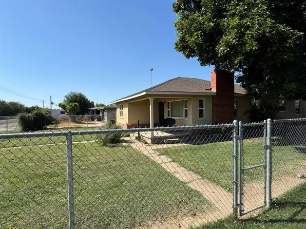 1501 W Whitmore Ave, Modesto, CA 95358