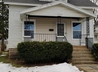 1326 Elizabeth Ave NW, Grand Rapids, MI 49504