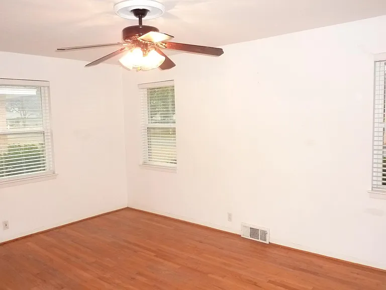2969 Randy Ln — Photo 12