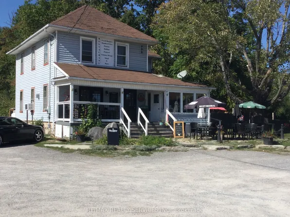 1925 Lakehurst Rd, Trent Lakes, ON K0L 1J0