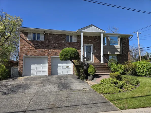 415 Yale Avenue, Woodmere, NY 11598