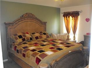 2303 Towering Oaks Cir, Seffner, FL 33584