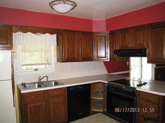 4th image of 2940 Monticello Pl