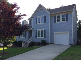 104 Maple Hill Dr, Cary, NC 27519