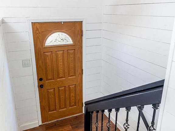 5th image of 3151 Valemont Dr