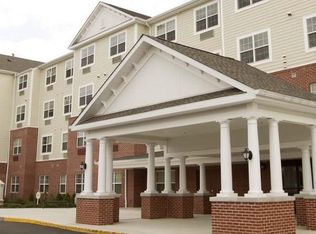 501 Parkview Dr, Delanco, NJ 08075