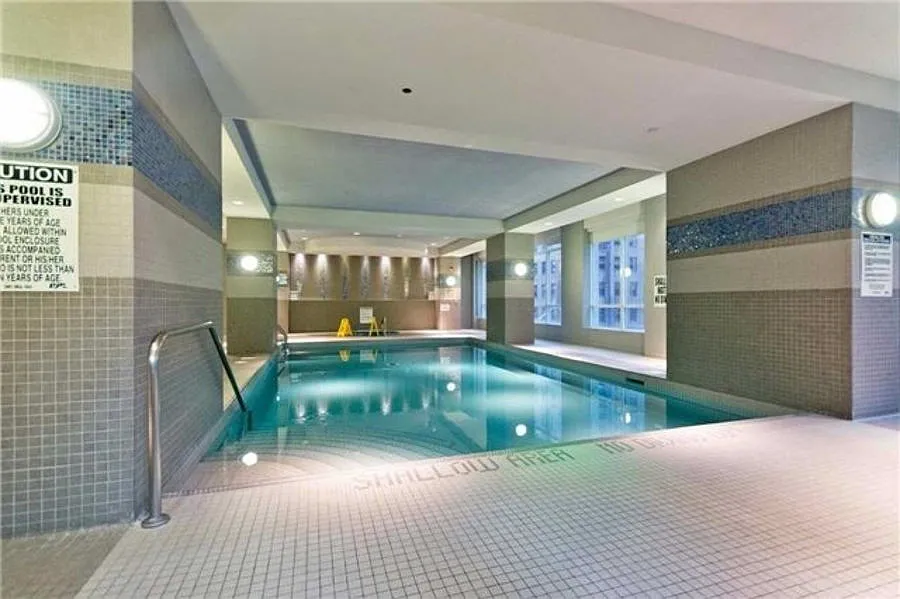 2 bed, 950 sqft, $3,800 — Photo 3