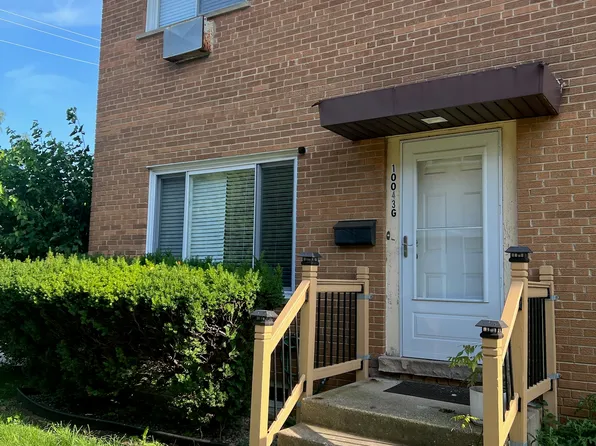 10043 Frontage Rd #G, Skokie, IL 60077