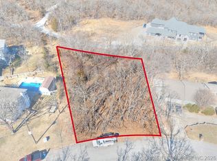 Martin Cir, Sand Springs, OK 74063