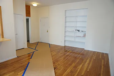 Rented by Siderow Residential Group