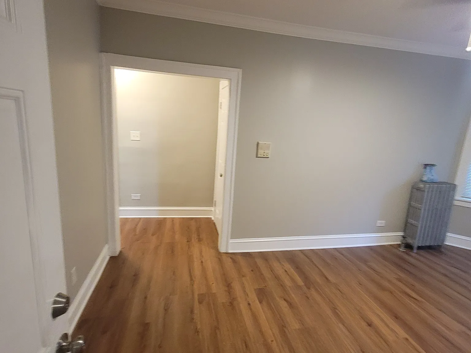 2 bed, 900 sqft, $1,500 — Photo 2