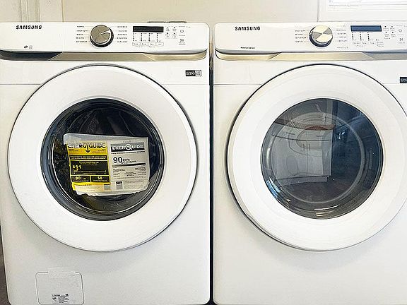 Band New High Efficiency Washer and Dryer!
