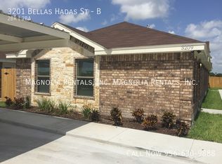3201 Bellas Hadas St #B, Edinburg, TX 78542