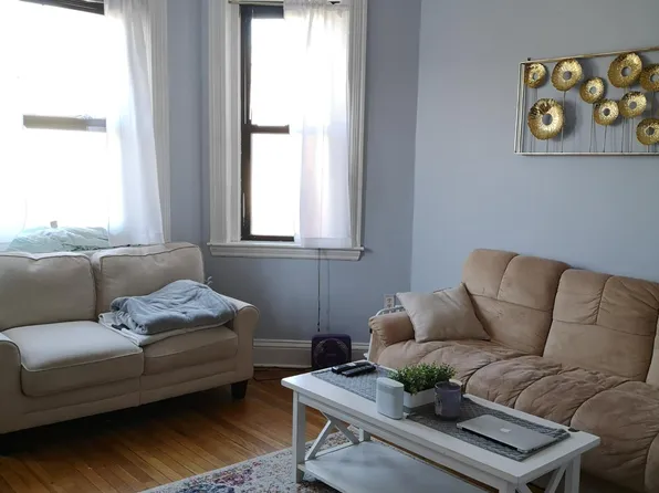 86 Glenville Ave, Boston, MA 02134