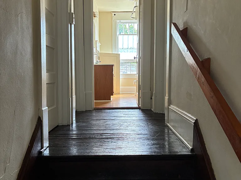 406 Craig Ave — Photo 12