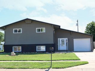 2228 Kensington Rd, Salina, KS 67401