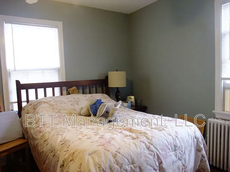 8401 Greenwood Ave #3 — Photo 46