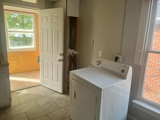 407 Guilford Ave #2F — Photo 18