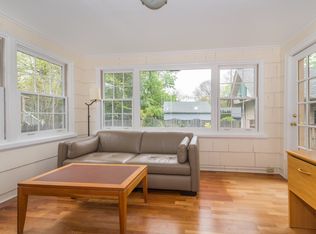 1 Berkeley Pl, Montclair, NJ 07042