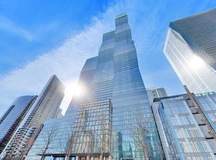 363 E Wacker Dr #2506, Chicago, IL 60601
