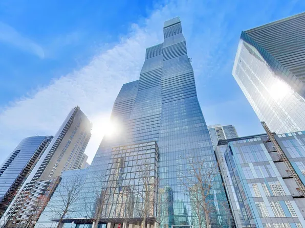 363 E Wacker Dr #2506, Chicago, IL 60601