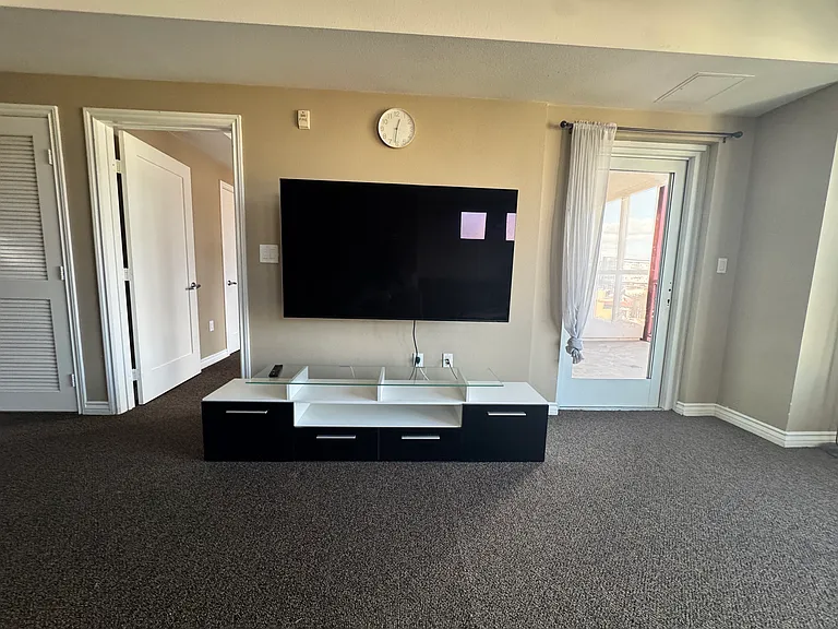 875 G St #603 — Photo 5