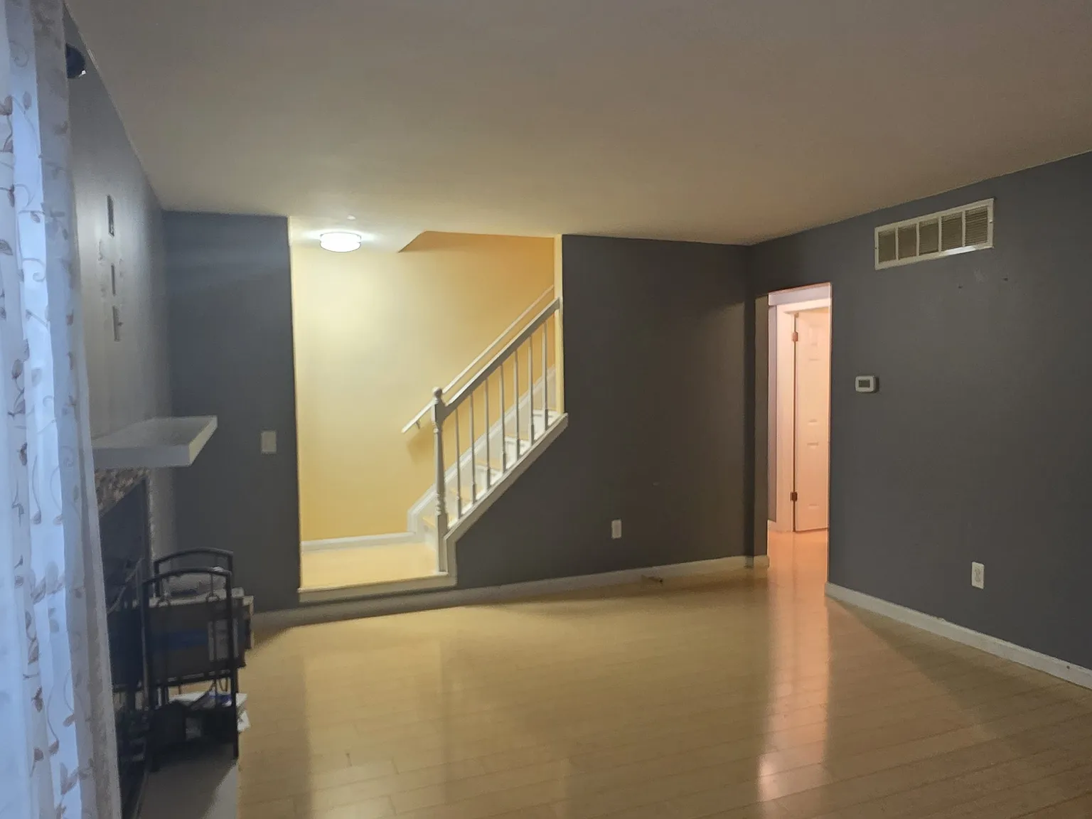2 bed, 1.5 bath, 968 sqft, $1,700 — Photo 1