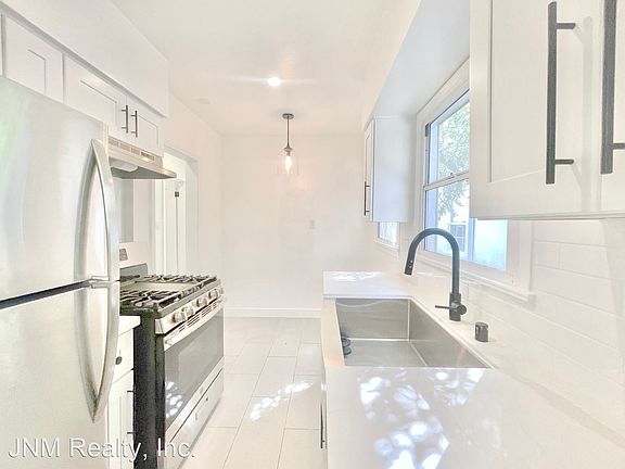 5th image of 537 N Orange Dr #541