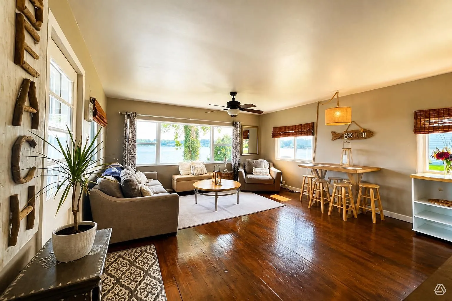 2 bed, 740 sqft, $2,600 — Photo 4