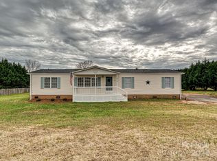 973 Tot Dellinger Rd, Cherryville, NC 28021