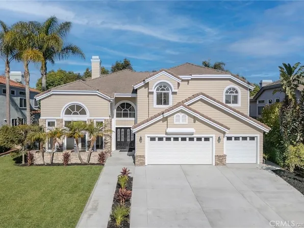 6581 Silverspur Ln, Huntington Beach, CA 92648
