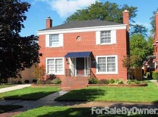 9406 S Oakley Ave, Chicago, IL