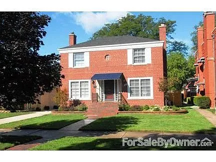 9406 S Oakley Ave photo 1