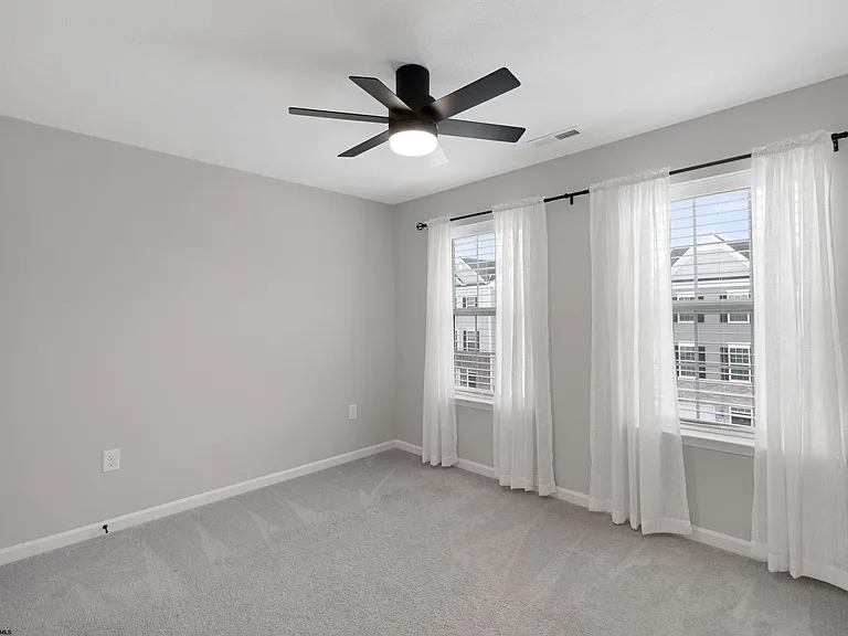 23 Dover Ct — Photo 15