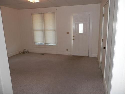 3rd image of 614 Wabash Ave
