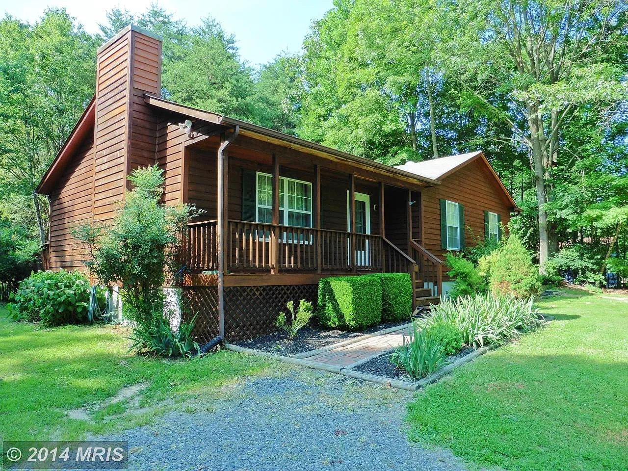 1306 Overton Dr photo 1