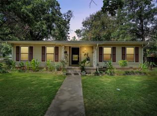 708 Triangle Pl, Waco, TX 76710