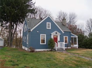 669 Pine Rock Ave, Hamden, CT 06514