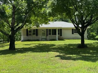 9296 Old Locust Creek Rd, Bon Aqua, TN 37025