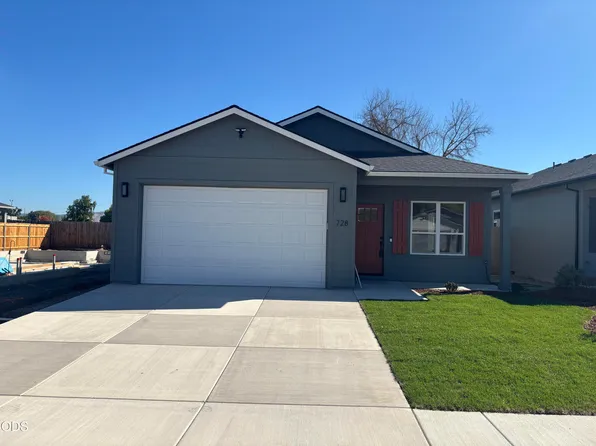 728 Dahl Pl #17, Medford, OR 97501