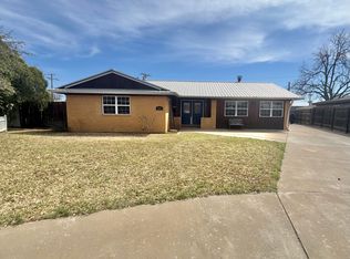 1011 Camden Cir, Post, TX 79356