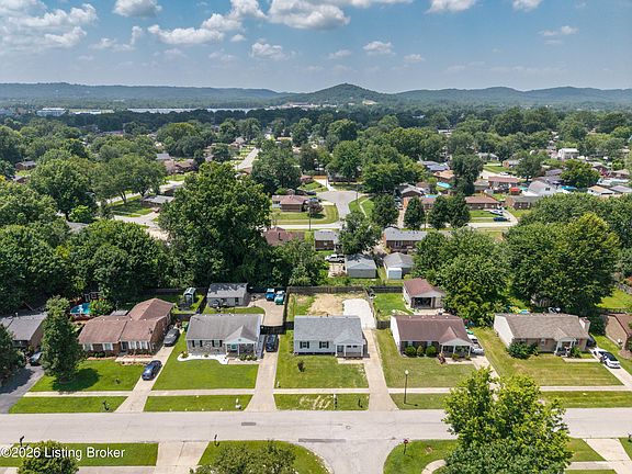 5th image of 12226 Somerset Dr